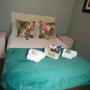 Bed & Breakfast Cherry Tree ***